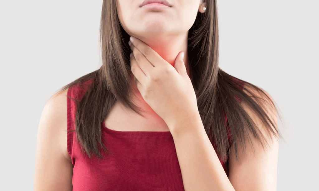 Patient with thyroid issue seeking urgent care services at a no insurance clinic TX for affordable medical diagnosis.
